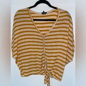 Rue21 Yellow and White stripped short sleeve shirt